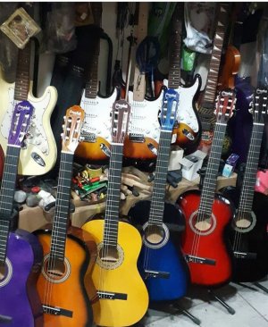 CAMPBELL KLASİK GİTAR 4/4 TAM BOY 